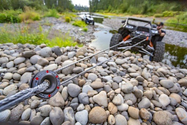 Snatch Blocks, Tow Hooks, D-Rings, and Pulleys What are they and why you should never hit the dirt without them? - Recon Recovery