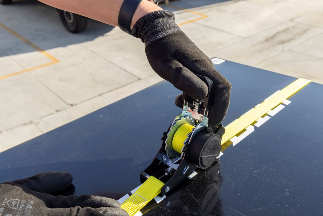 Smittybilt 1″ x 10′ Retractable Ratchet Straps (Pair) - Recon Recovery