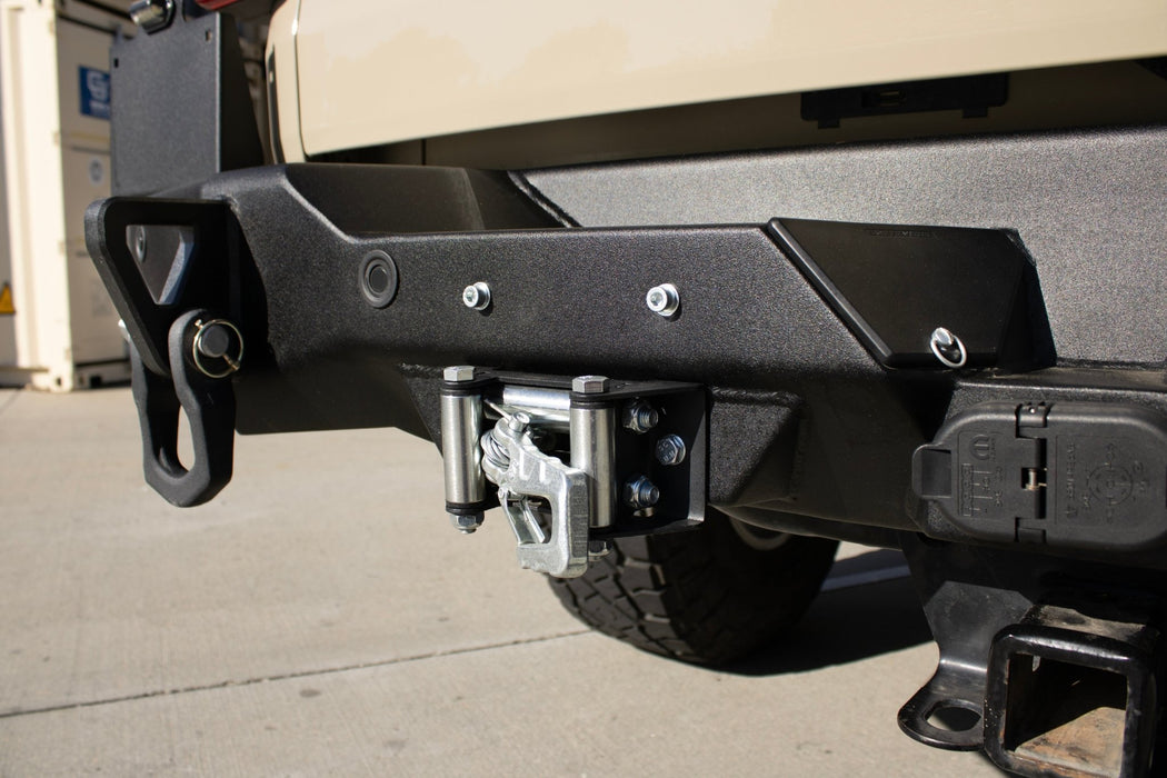 Smittybuilt XRC Gen3 Rear Winch Bumper with Hitch for 2020+ Jeep Gladiator JT - Recon Recovery