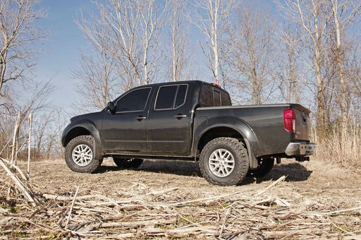 Rough Country 2.5 Inch Leveling Kit for 2005 - 2015 Nissan Frontier/Xterra - Recon Recovery