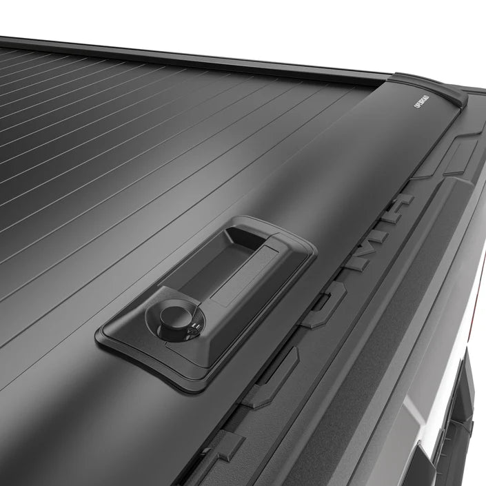 Lockable Integrated Handle Design