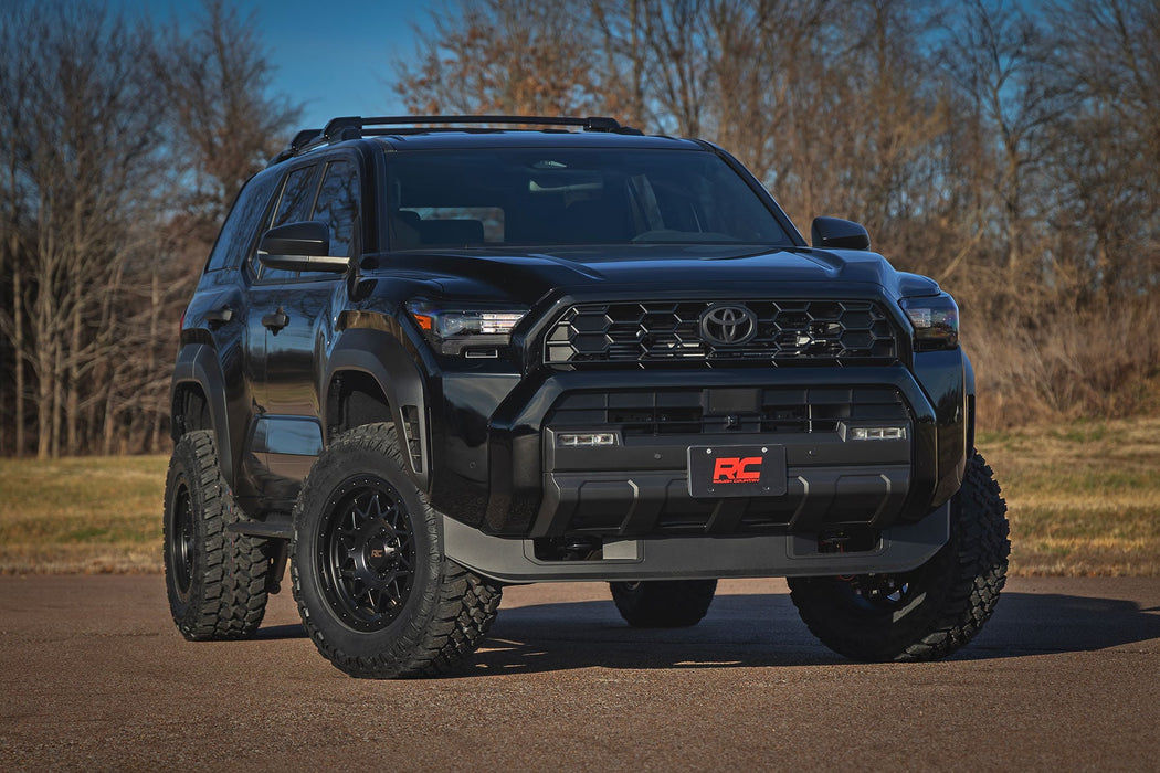 Rough Country 3.5 Inch Lift Kit for 2025 - 2026 Toyota 4Runner - Recon Recovery