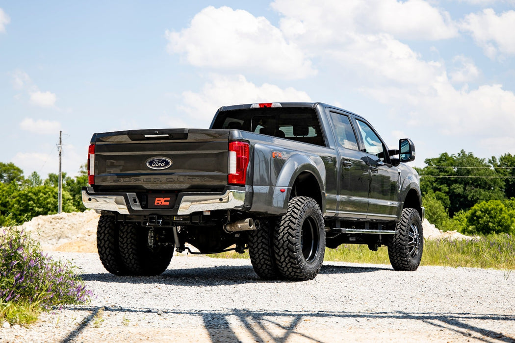 Rough Country 4.5 Inch Lift Kit for 2017 - 2022 Ford F - 350 - Recon Recovery
