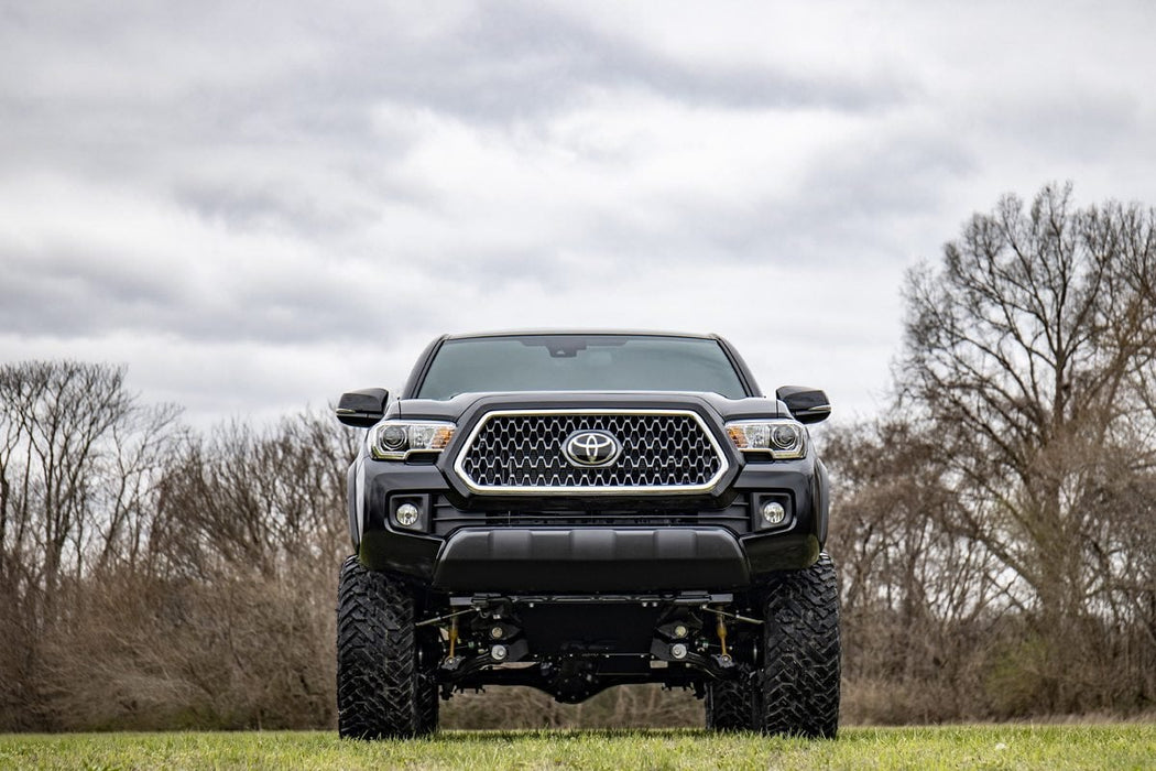 Rough Country 6 Inch Lift Kit for 2016 - 2023 Toyota Tacoma - Recon Recovery