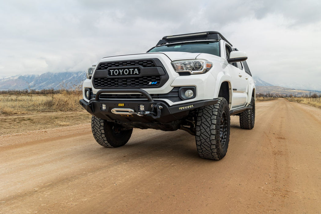 Smittybilt Frame Mounted Rock Sliders | 2016–2023 Toyota Tacoma Crew Cab - Recon Recovery