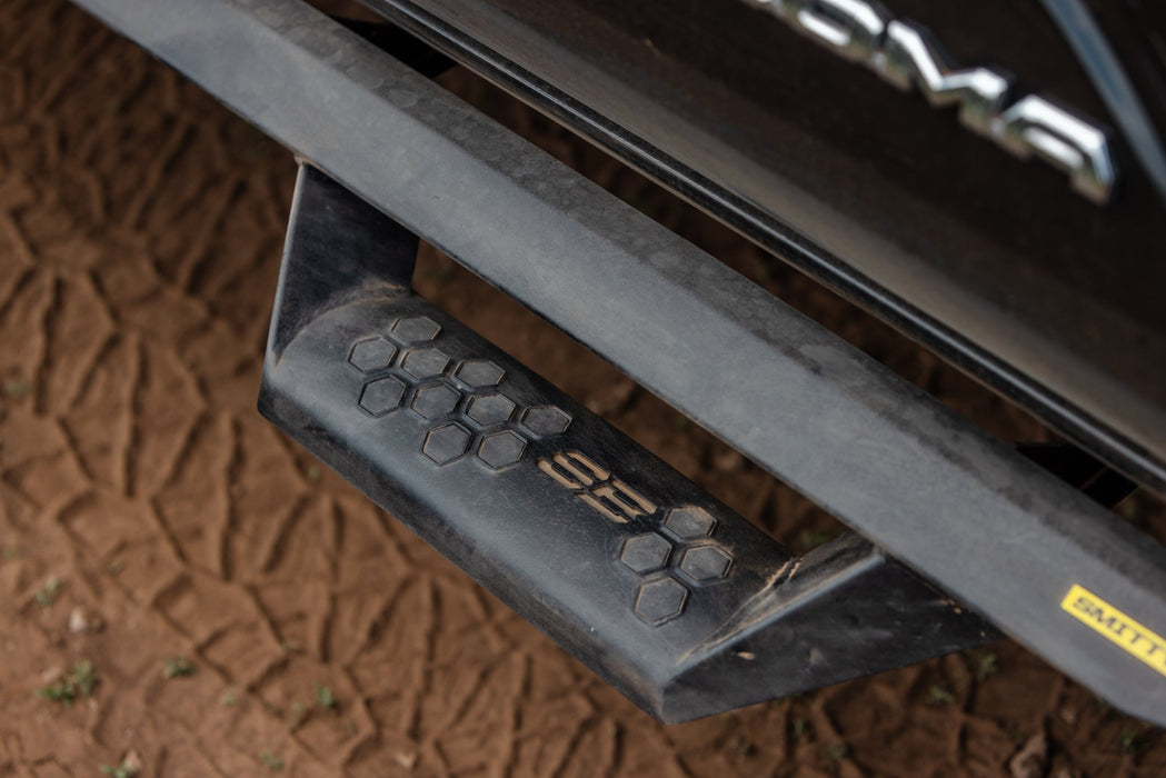 Smittybilt Angular Drop Steps | 2024–2026 Toyota Tacoma Crew Cab - Recon Recovery