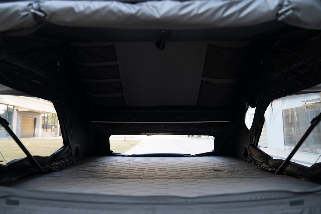 FSR Kali King Hard Shell Aluminum Light Weight Rooftop 3 - 4 Person Tent - Recon Recovery