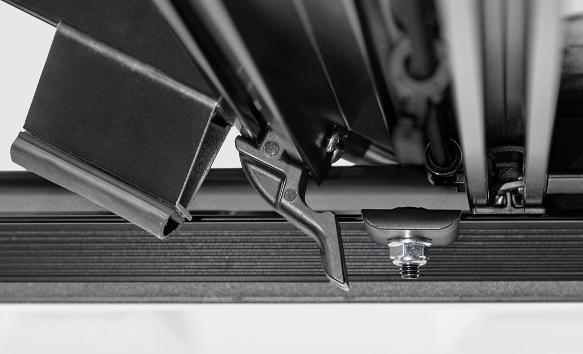 LOMAX® Professional Series Hard Tonneau Cover for 2007-2021 Toyota Tundra (5' 6" Box) - Recon Recovery