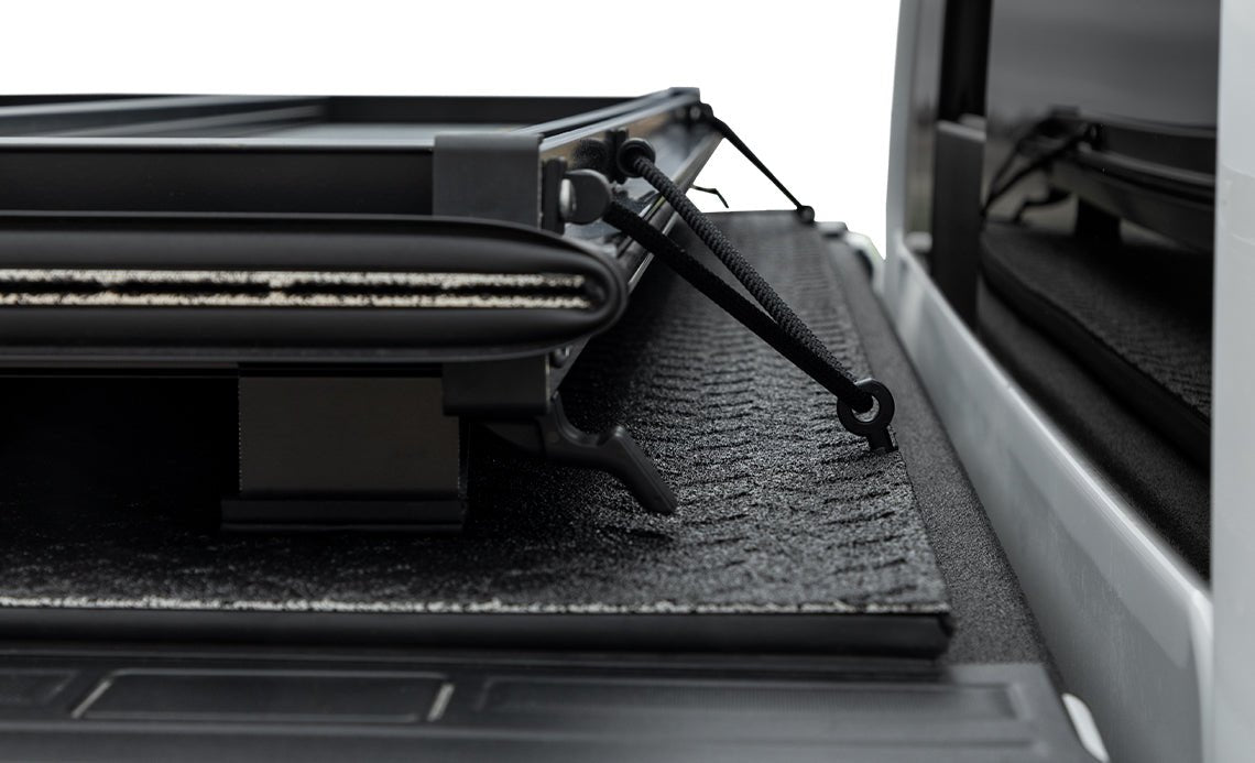 LOMAX® Professional Series Hard Tonneau Cover for 2022-2026 Nissan Frontier (5' Box) - Recon Recovery