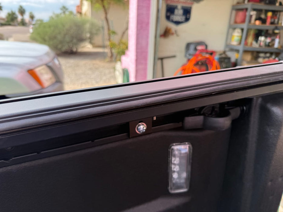 Openroad Aluminum Retractable Tonneau Bed Cover for 2016 - 2023 Toyota Tacoma (5ft Bed) - Recon Recovery