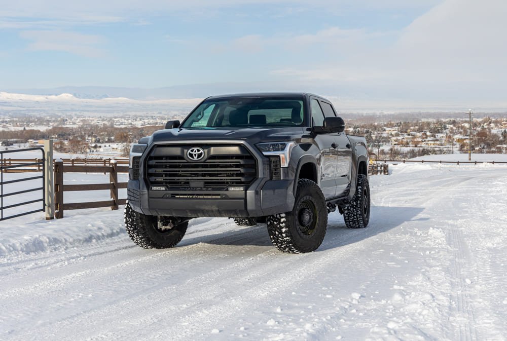 ReadyLIFT 3" SST2.1 Suspension System With Falcon 2.1 Struts/Shocks - Toyota Tundra 2022-2026 - Recon Recovery
