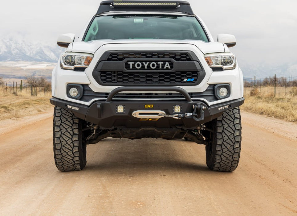 ReadyLIFT 2.5" SST2.1 Suspension System w/ Falcon 2.1 Strut/Shocks for 2005-2023 Toyota Tacoma - Recon Recovery