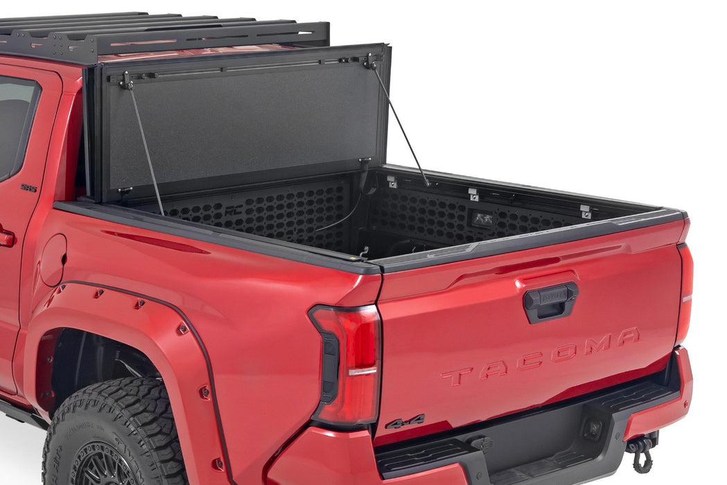 Rough Country Hard Tri Fold Aluminum Tonneau Cover for 2024-2025 Toyota Tacoma 5' - Recon Recovery