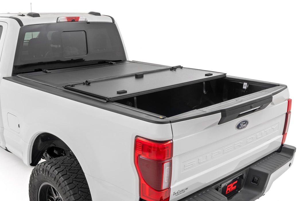Rough Country Tri Fold Aluminum Tonneau Cover for 2017-2024 Ford F250 F350 (6' 10" Bed)
