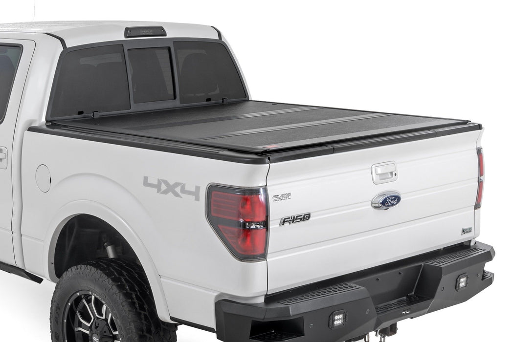 Rough Country Aluminum Hard Low Profile Tonneau Cover for 2004-2014 Ford F150 - Recon Recovery