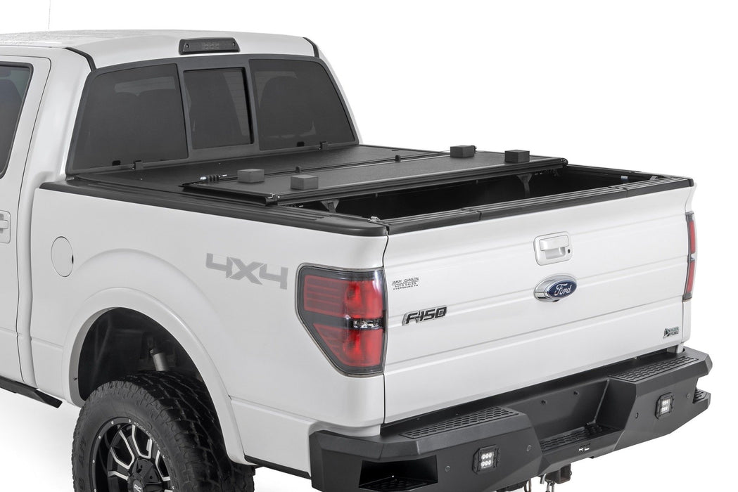 Rough Country Aluminum Hard Low Profile Tonneau Cover for 2004-2014 Ford F150 - Recon Recovery