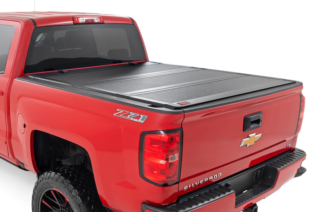 Rough Country Hard Tri - Fold Flip Up Bed Cover Chevy/GMC 1500 (14 - 18 & Classic) - Recon Recovery