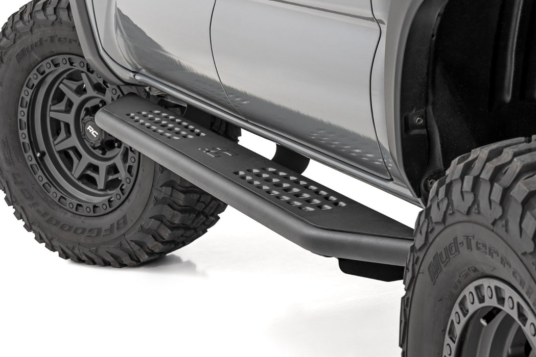 Rough Country OV2 Running Boards – Toyota Tacoma (2016 - 2023) Crew Cab - Recon Recovery