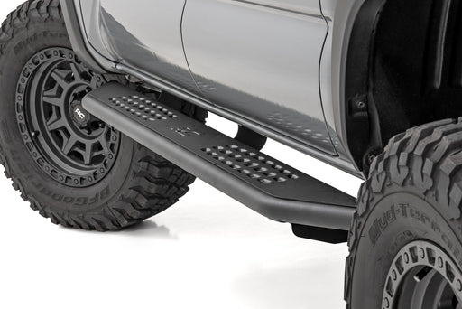 Rough Country OV2 Running Boards – Toyota Tacoma (2016 - 2023) Crew Cab - Recon Recovery