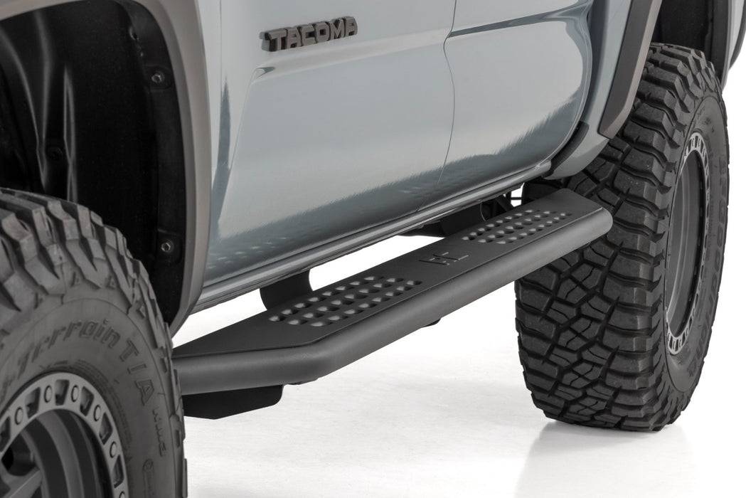 Rough Country OV2 Running Boards – Toyota Tacoma (2016 - 2023) Crew Cab - Recon Recovery