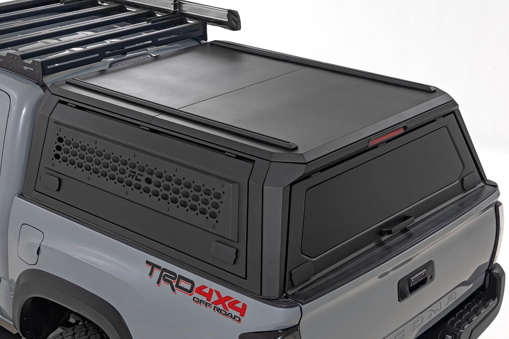 Rough Country Modular Stainless Steel Bed Cap for 2016 - 2023 Toyota Tacoma 5′ Bed - Recon Recovery