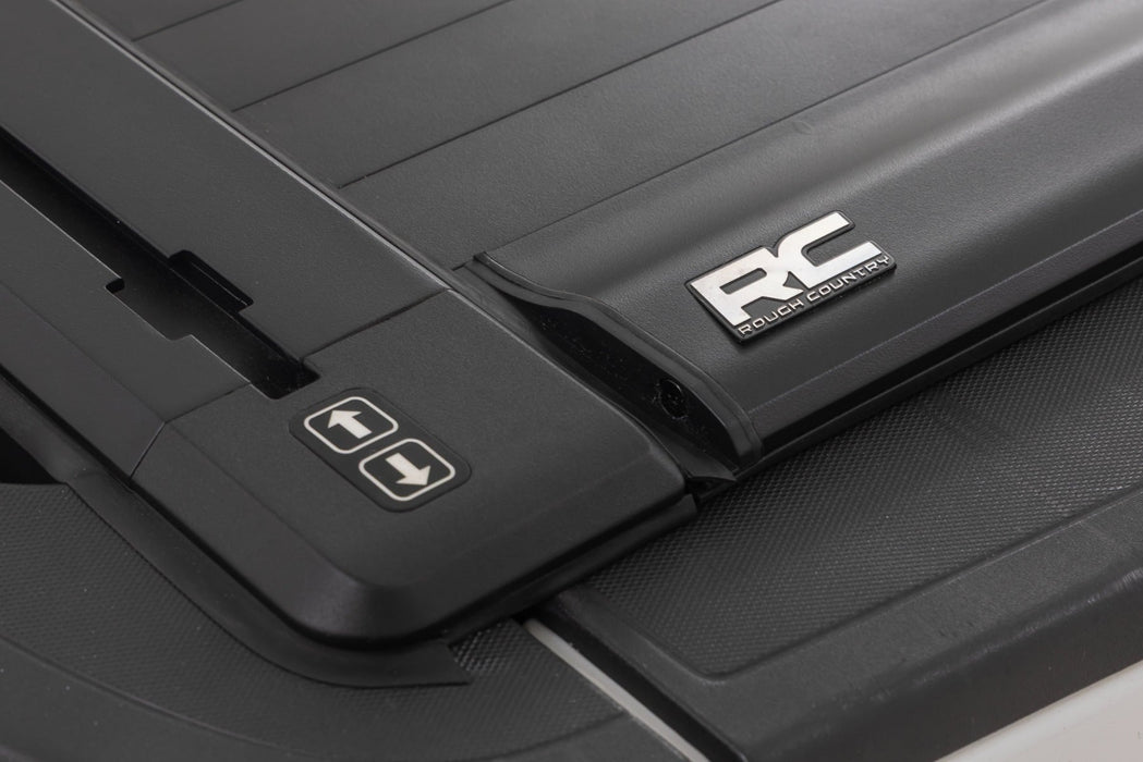 Rough Country Powered Bed Cover Chevy/GMC 1500 & 2500HD/3500HD (14 - 19 & Classic) - Recon Recovery