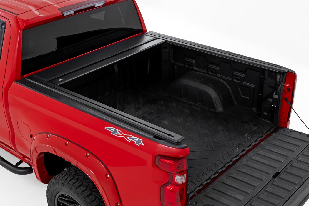Rough Country Manual Retractable Bed Tonneau Cover for 2019-2026 Silverado Sierra 1500 5'8 Bed