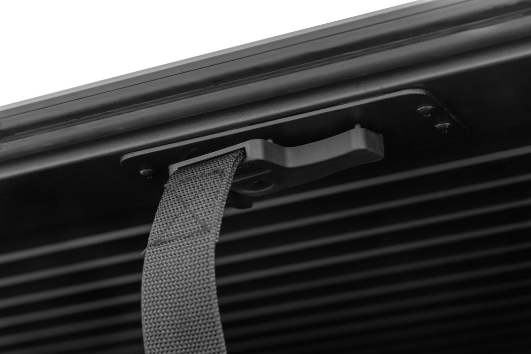 Rough Country Manual Retractable Bed Tonneau Cover for 2019-2026 Silverado Sierra 1500 5'8 Bed