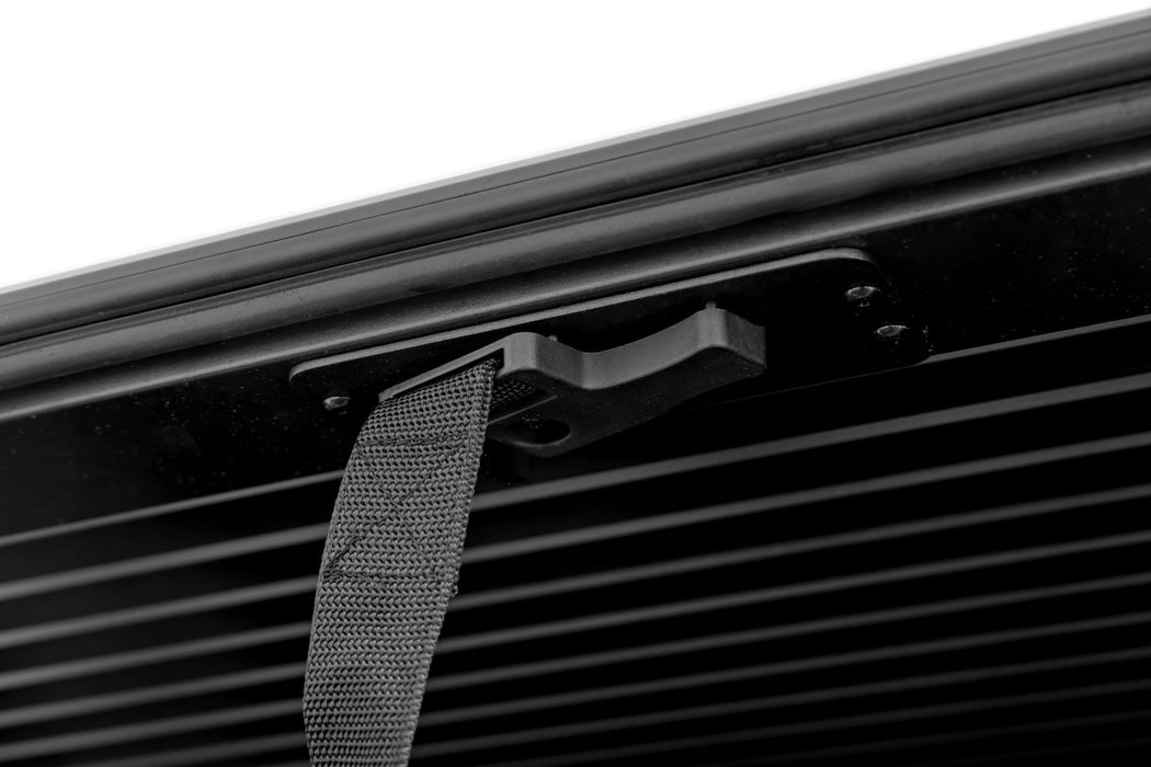 Rough Country Manual Retractable Bed Tonneau Cover for 2014-2018 GM Silverado & Sierra 1500