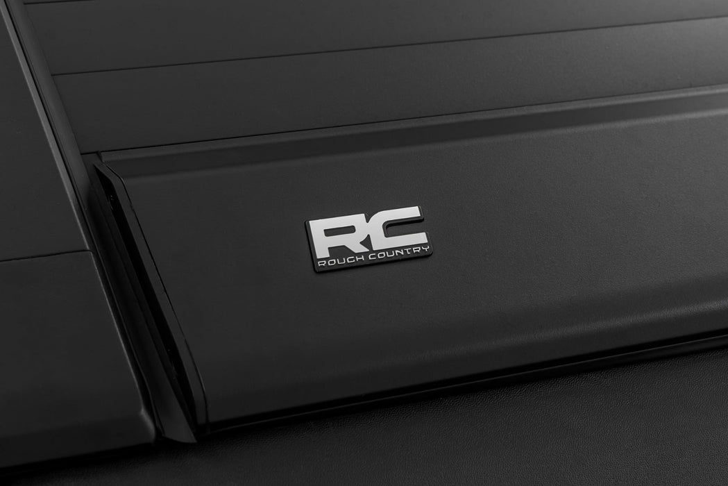 Rough Country Manual Retractable Bed Tonneau Cover for 2014-2018 GM Silverado & Sierra 1500