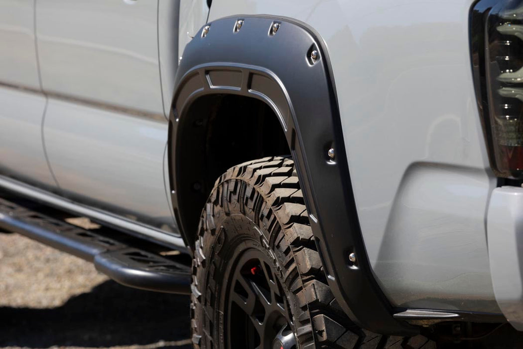 Rough Country Defender Fender Flares for 2016 - 2023 Toyota Tacoma - Recon Recovery