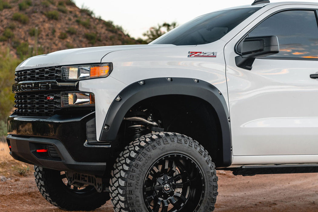 Rough Country Pocket Fender Flares for 2022 - 2026 Chevy Silverado 1500 - Recon Recovery