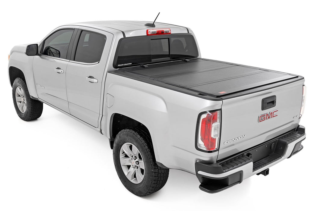 Rough Country Hard Tri Fold Aluminum Tonneau Cover for 2015 - 2026 Colorado Canyon - Recon Recovery