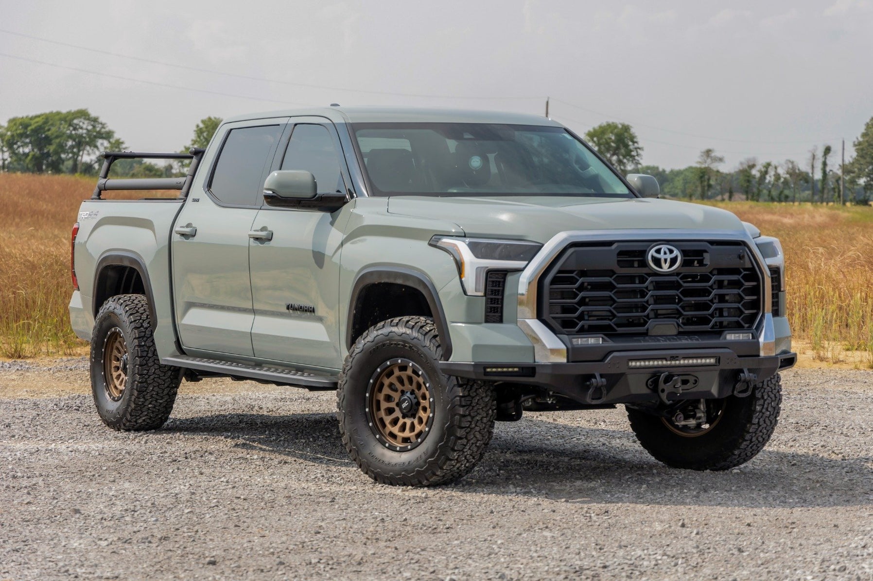 Rough Country RPT2 Running Board Steps for 2022-2025 Toyota Tundra - B ...