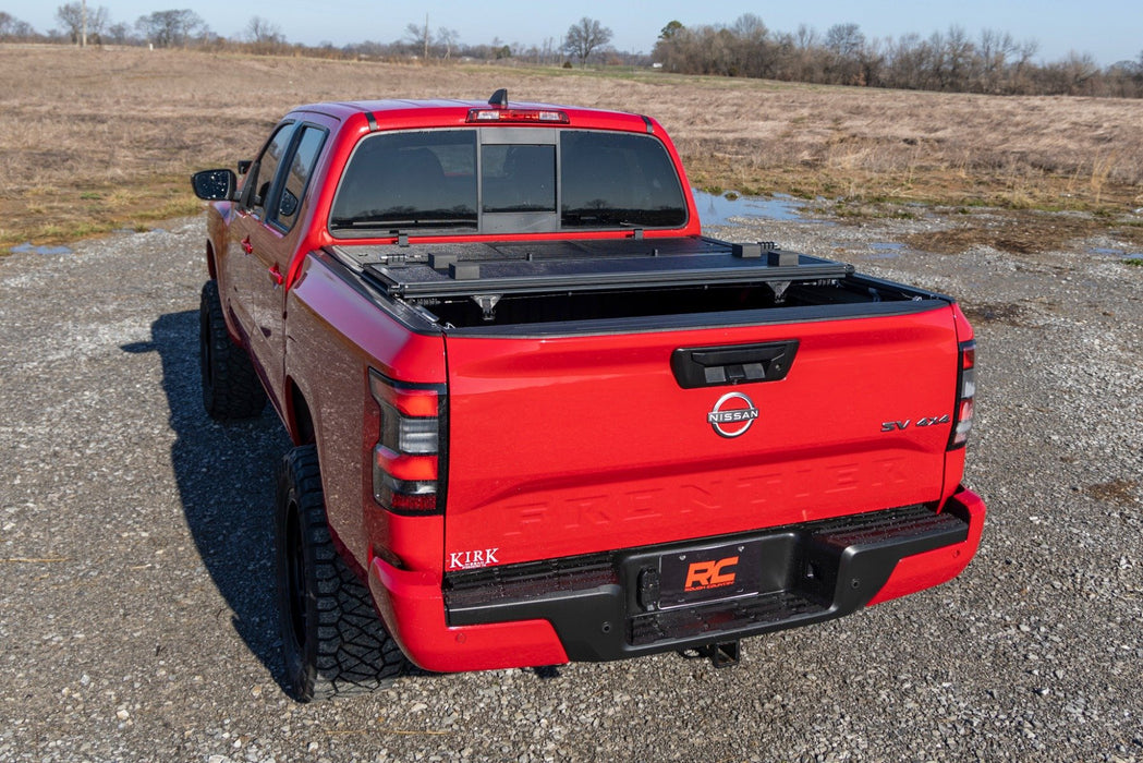 Rough Country Low Profile Tri Fold Aluminum Tonneau Cover for 2022 - 2025 Nissan Frontier (5' Bed) - Recon Recovery