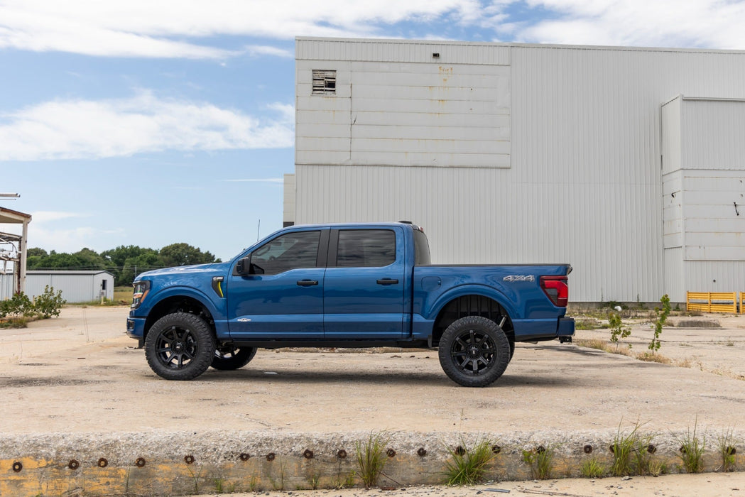 Rough Country 3 Inch Lift Kit for 2021 - 2026 Ford F - 150 - Recon Recovery
