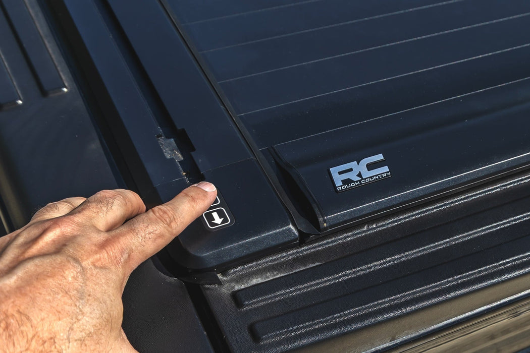 Rough Country Aluminum Powered Retractable Tonneau Bed Cover for 2009-2014 F-150 (5.5ft Bed)