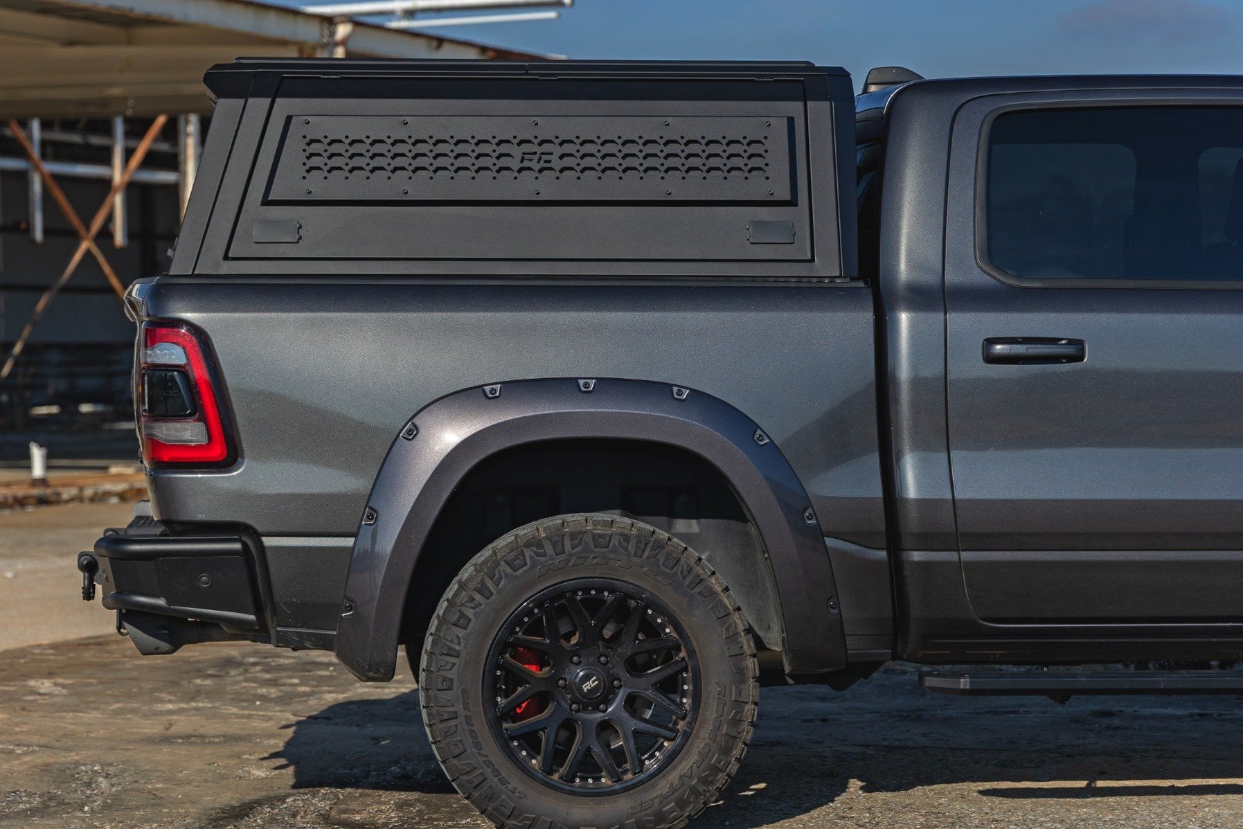 RC Modular Truck Bed Cap for 2019-2026 Ram 1500 (5.7' Bed) - Recon Rec ...