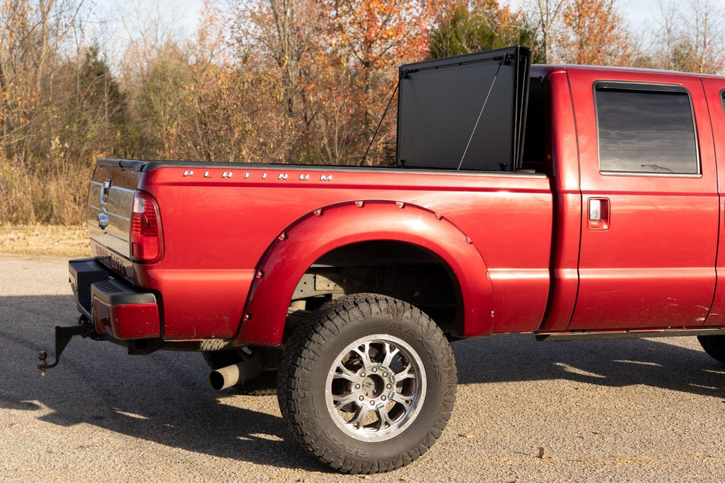 Rough Country Low Profile Tri Fold Aluminum Tonneau Cover for 1999 - 2016 Ford F250 F350 (6' 10" Bed) - Recon Recovery