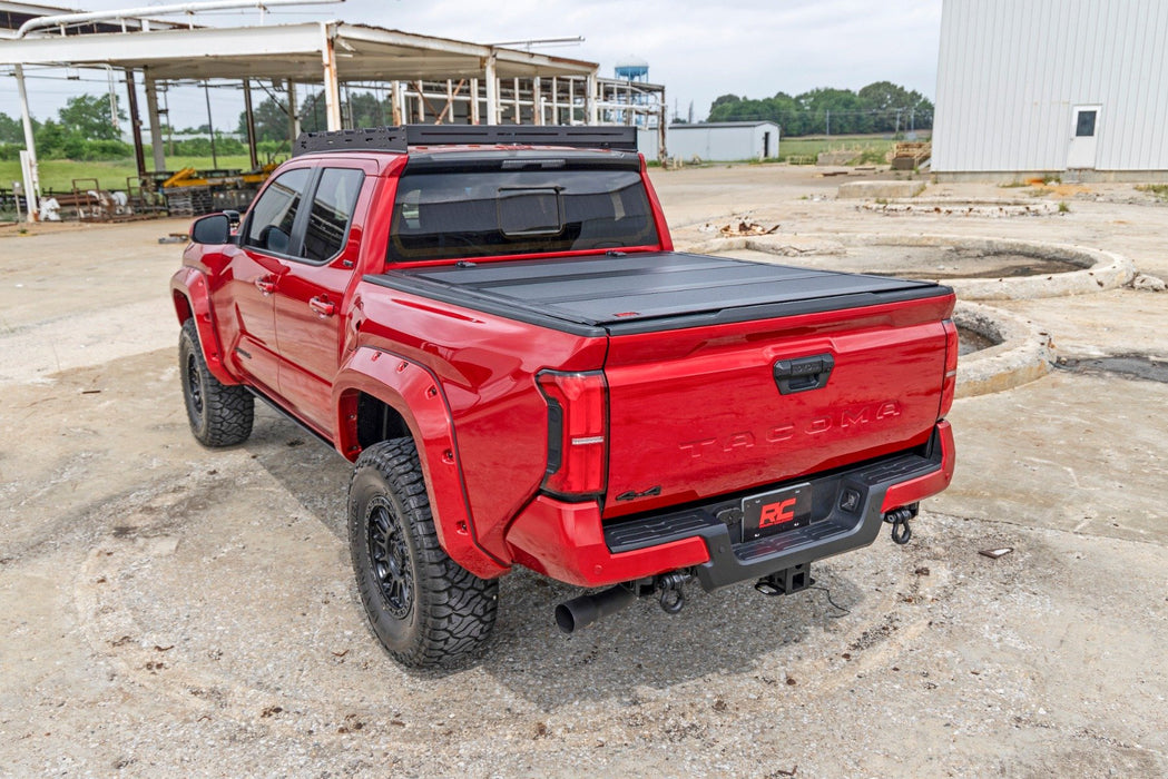 Rough Country Hard Tri Fold Aluminum Tonneau Cover for 2024-2025 Toyota Tacoma 5' - Recon Recovery