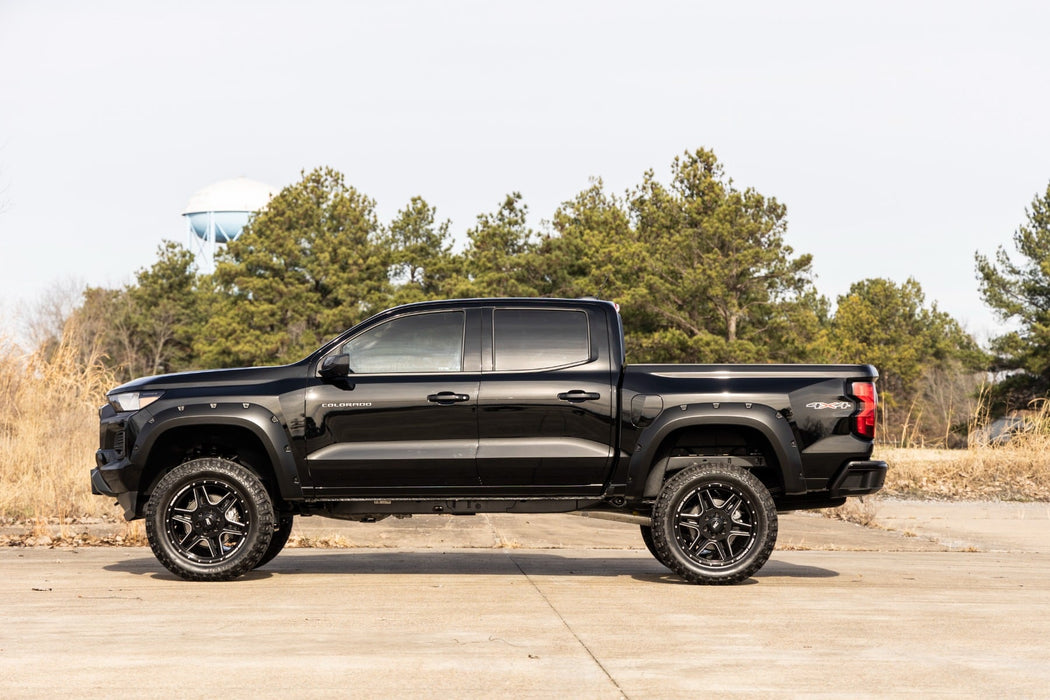 Rough Country Pocket Fender Flares for 2023 - 2026 Chevy Colorado - Recon Recovery