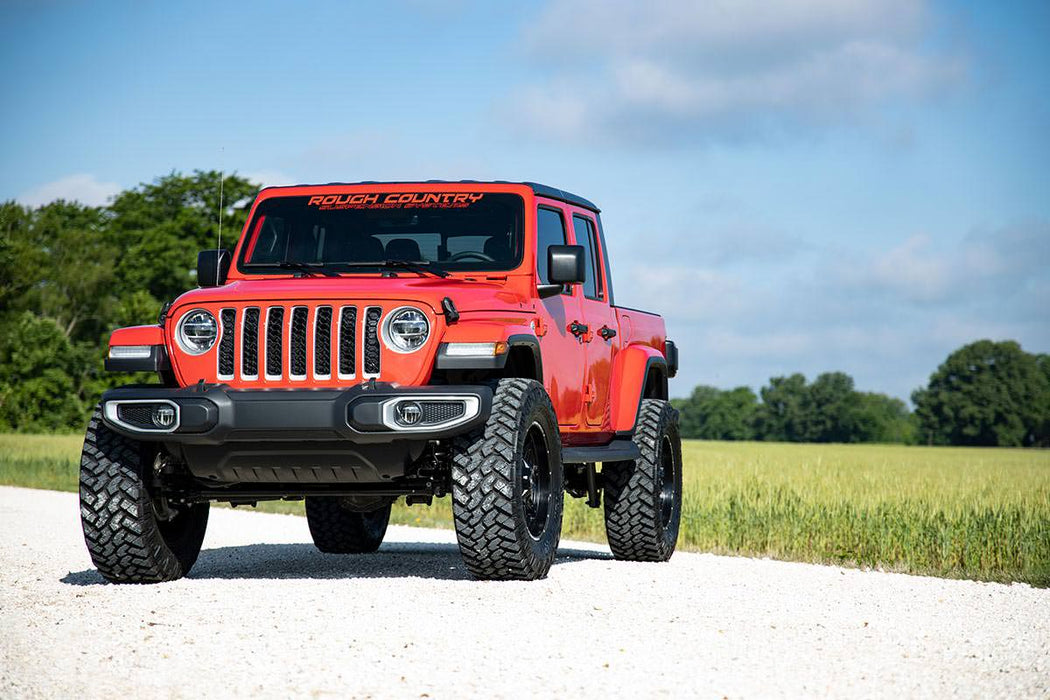 Rough Country 3.5 Inch Lift Kit for 2020 - 2023 Jeep Gladiator JT - Recon Recovery