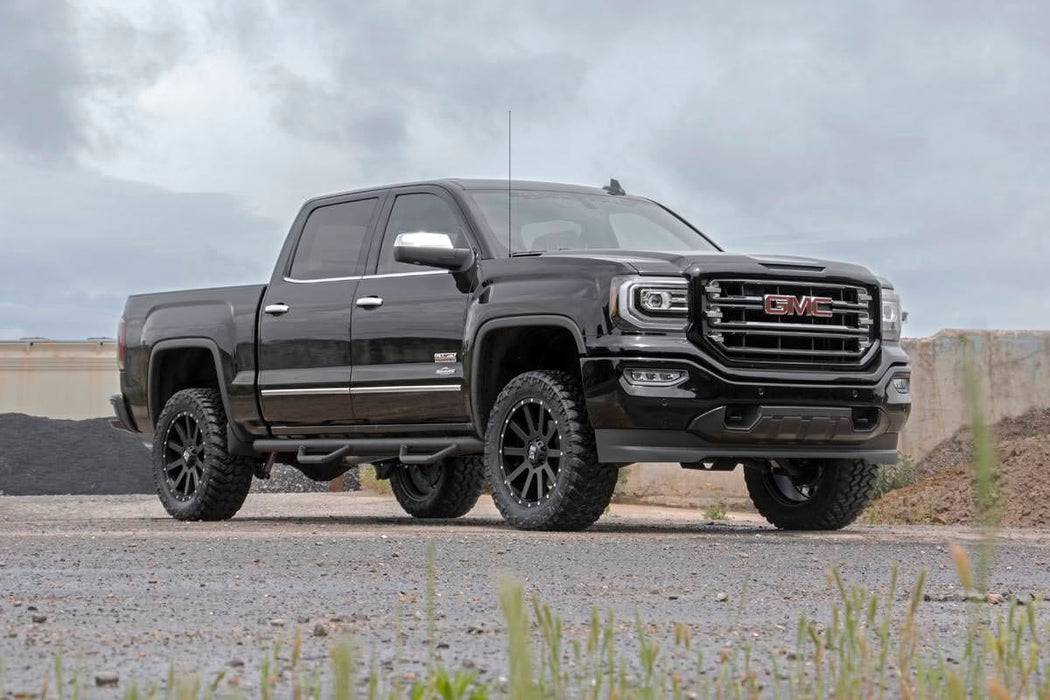 Rough Country 3.5 Inch Lift Kit for 2007 - 2016 Chevy/GMC 1500 - Recon Recovery
