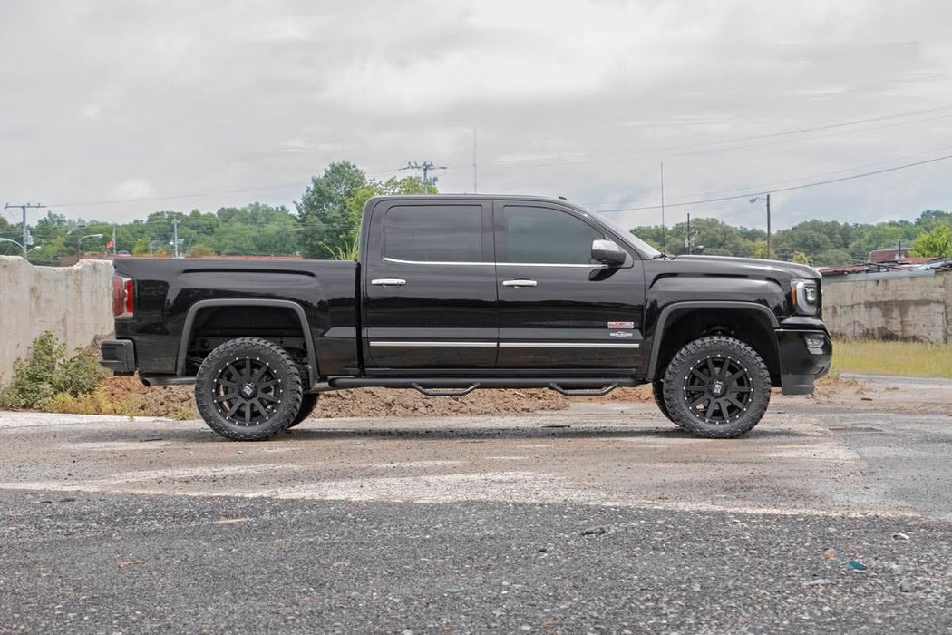 Rough Country 3.5 Inch Lift Kit for 2007 - 2016 Chevy/GMC 1500 - Recon Recovery