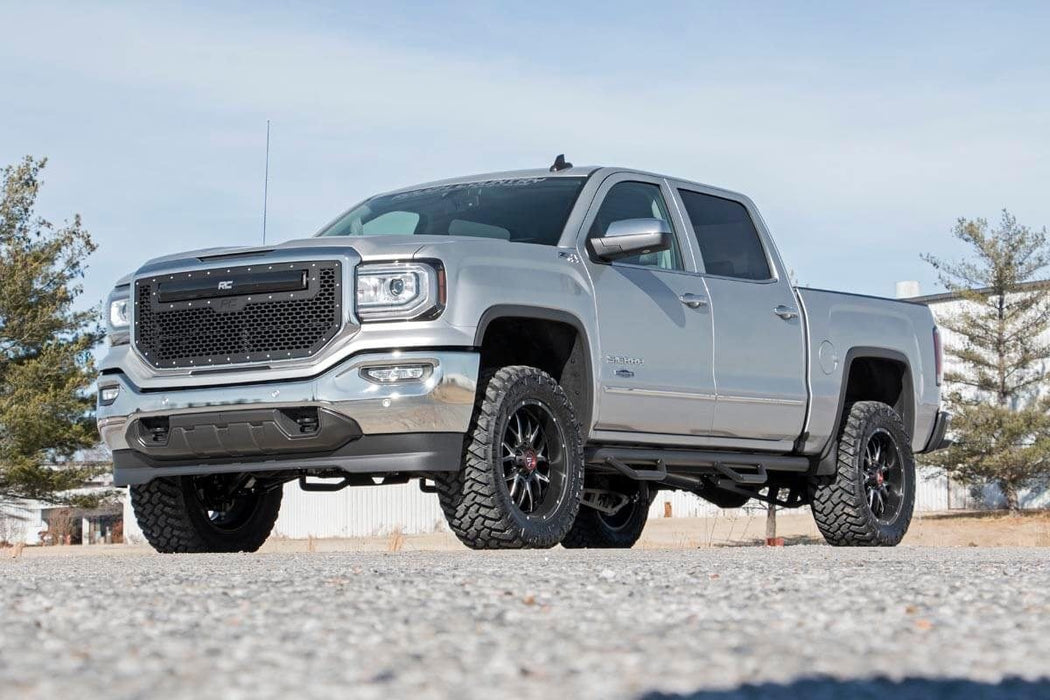 Rough Country 3.5 Inch Lift Kit Chevy/GMC 1500 (14 - 18 & Classic) - Recon Recovery