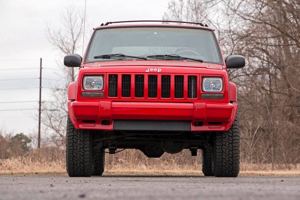 Rough Country 3 Inch Lift Kit for 1984 - 2001 Jeep Cherokee XJ - Recon Recovery