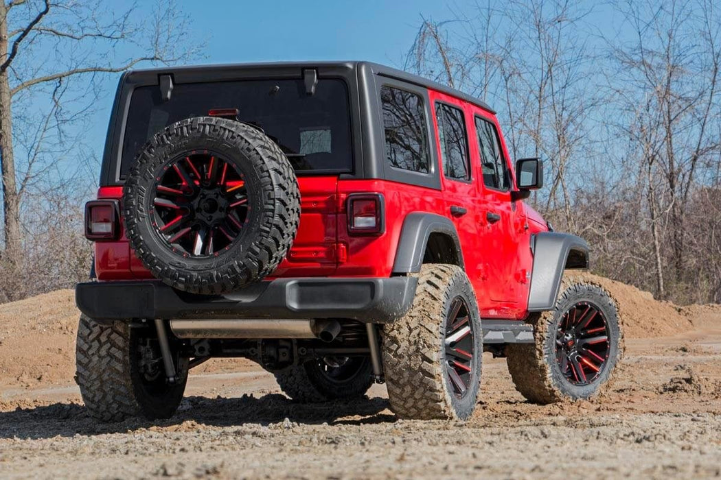 Rough Country 3.5 Inch Lift Kit for 2018 - 2023 Jeep Wrangler Unlimited - Recon Recovery