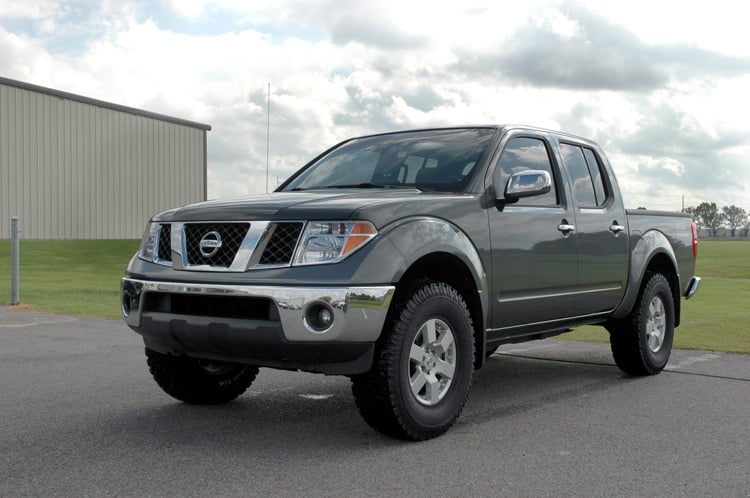 Rough Country 2.5 Inch Leveling Kit for 2005 - 2015 Nissan Frontier/Xterra - Recon Recovery