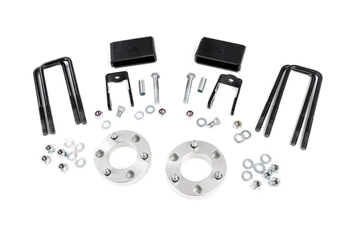 Rough Country 2 Inch Lift Kit for 2016 - 2024 Nissan Titan XD - Recon Recovery