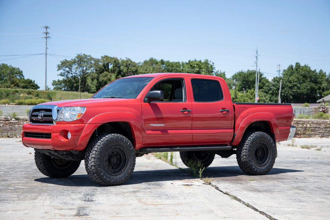 Rough Country 3.5 Inch Lift Kit for 2005 - 2023 Toyota Tacoma - Recon Recovery